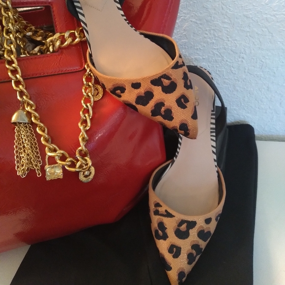 Women's shoes - Picture 3 of 6